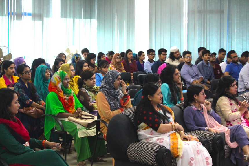 A snapshot of the audience comprising of startup owners, entrepreneurs, job holders, representatives from IEEE and Women in Engineering chapters as well as faculty members and students of North South University and UIU | Image by Womenwill